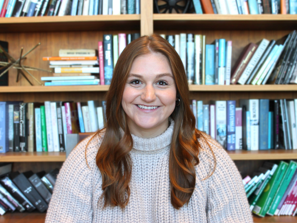 Madison Weber headshot, associate therapist at Inside Psychotherapy